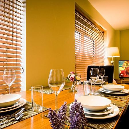 Superb City Center 1 Or 2 Bedroom Apts King Bed Southampton Esterno foto