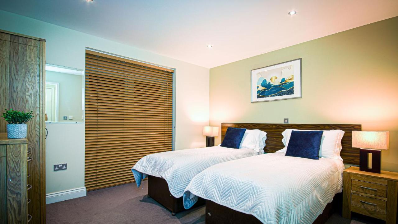 Superb City Center 1 Or 2 Bedroom Apts King Bed Southampton Esterno foto