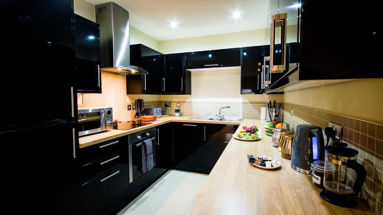Superb City Center 1 Or 2 Bedroom Apts King Bed Southampton Esterno foto